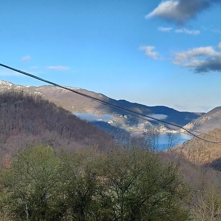 Agriturismo I Due Regni Petrella Salto 外观 照片
