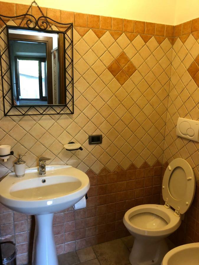 Agriturismo I Due Regni Petrella Salto 外观 照片